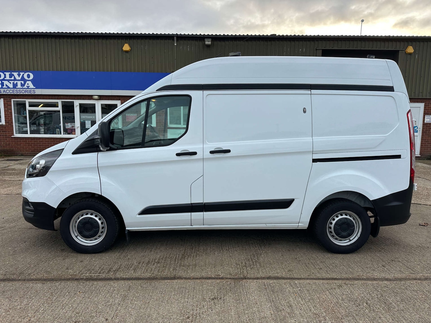 Used Ford Transit Custom 2019 for sale - 76431130: Photo 6