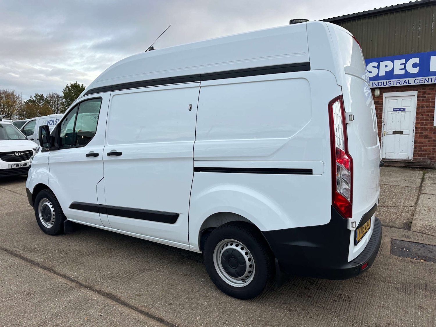 Used Ford Transit Custom 2019 for sale - 76431130: Photo 7