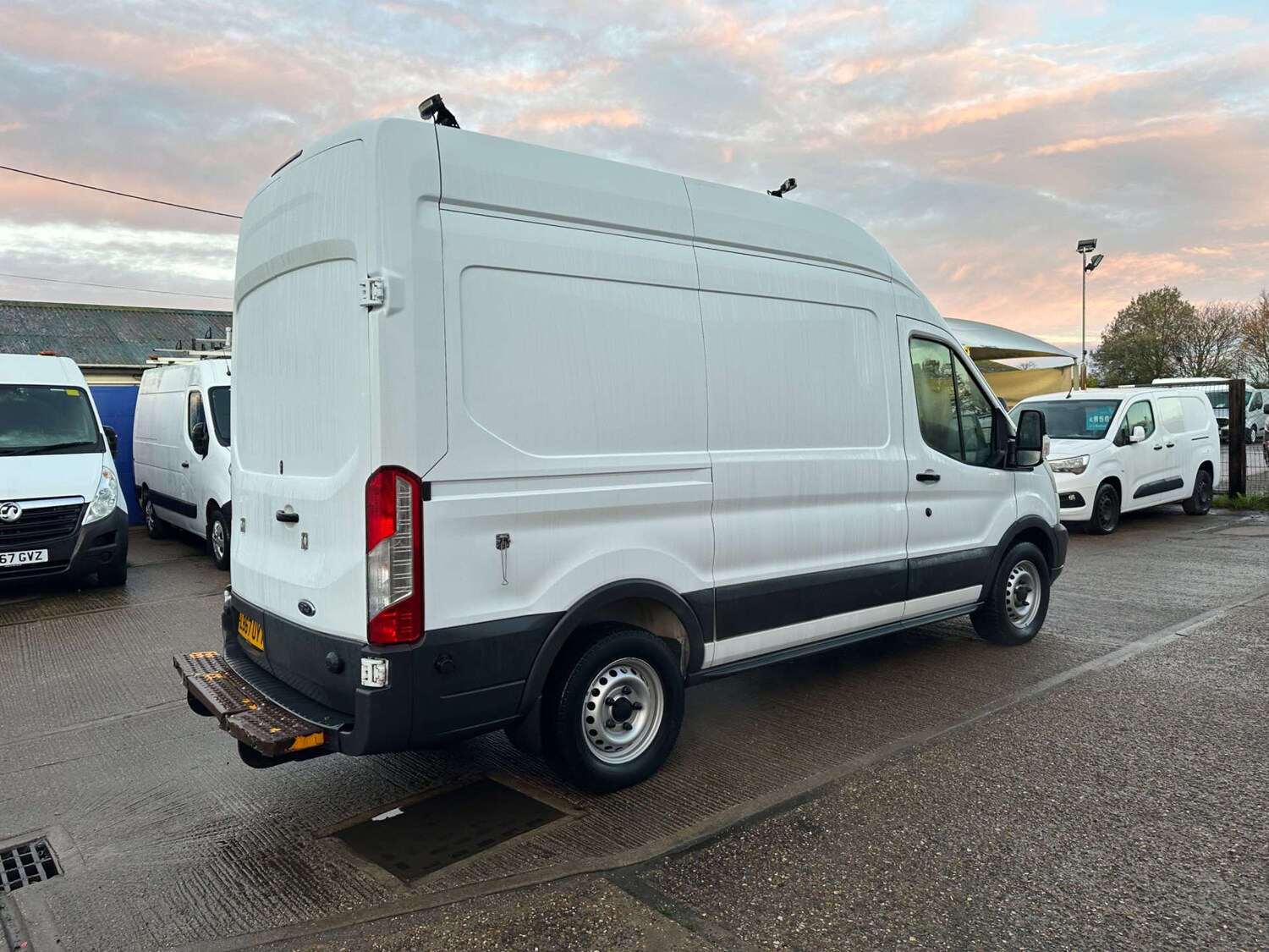 Used Ford Transit 2018 for sale - 76830054: Photo 13