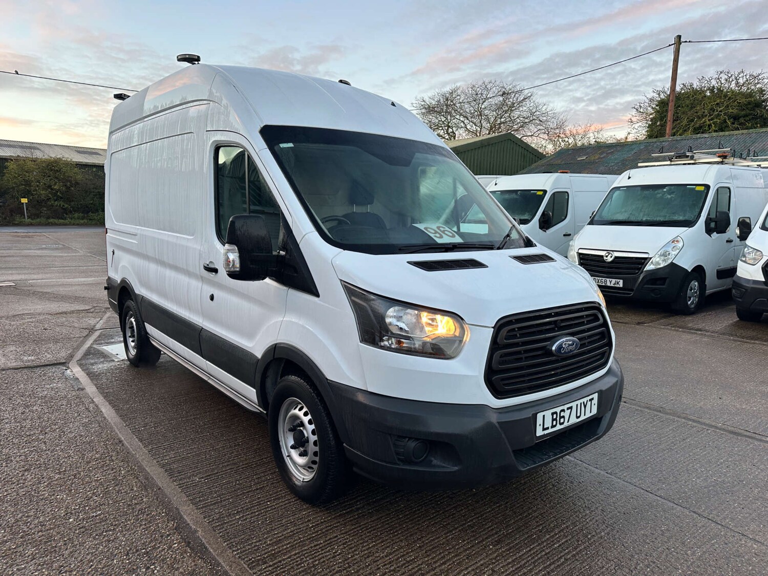 Used Ford Transit 2018 for sale - 76830054: Photo 3