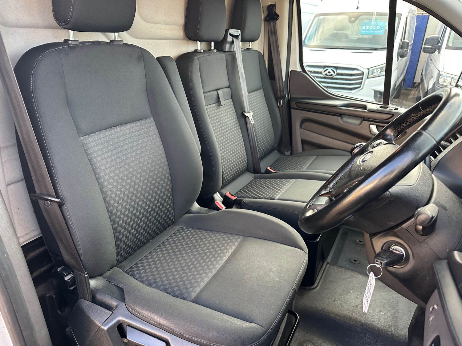 Used Ford Transit Custom 2019 for sale - 76363927: Photo 17