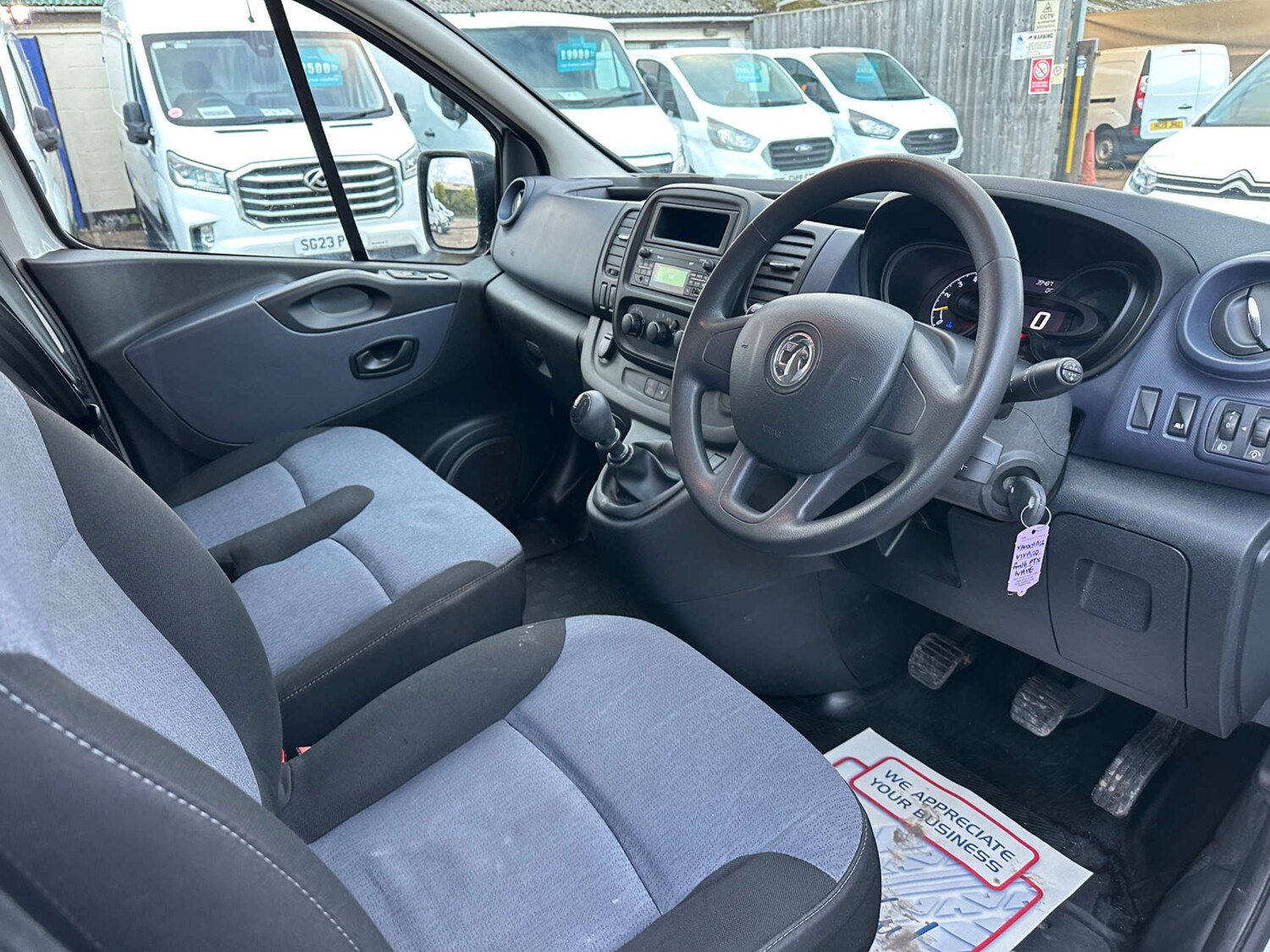 Used Vauxhall Vivaro 2016 for sale - 76431132: Photo 18