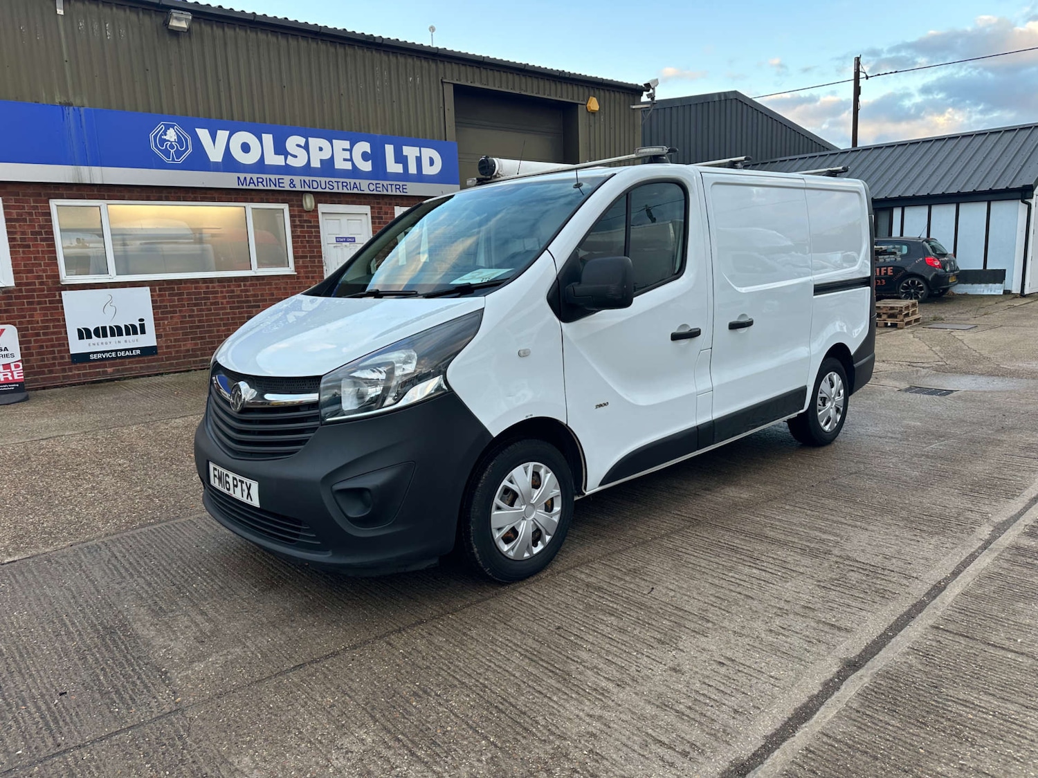 Used Vauxhall Vivaro 2016 for sale - 76431132: Photo 5