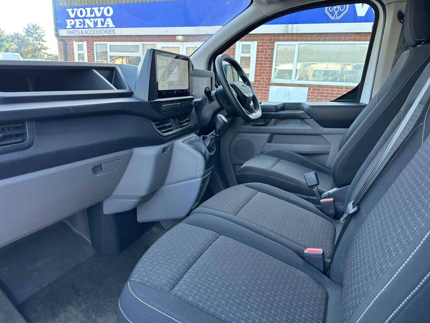 Used Ford Transit Custom 2024 for sale - 76034039: Photo 19