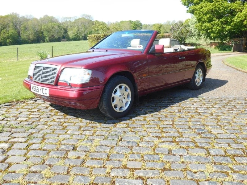 Used Mercedes-Benz E Class 1994 for sale - 76120243: Photo 1