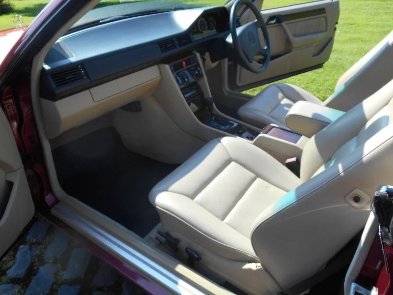 Used Mercedes-Benz E Class 1994 for sale - 76120243: Photo 11