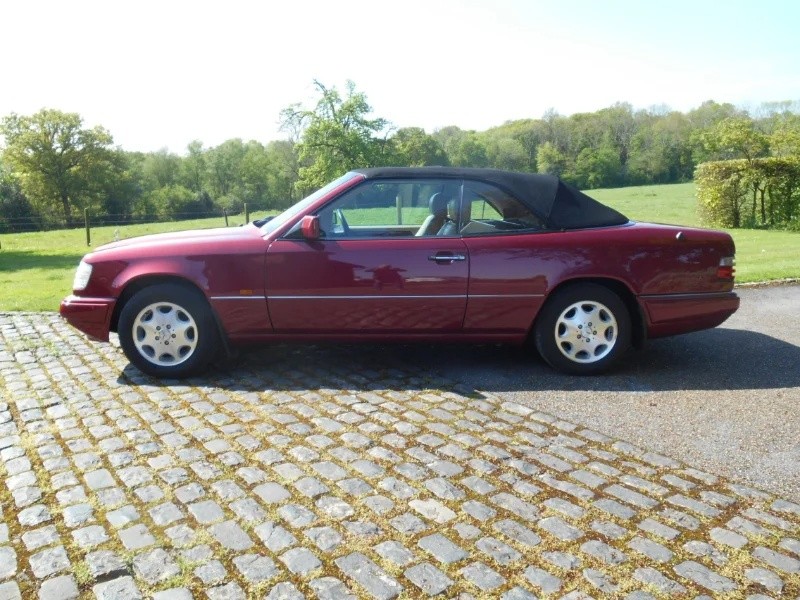 Used Mercedes-Benz E Class 1994 for sale - 76120243: Photo 25