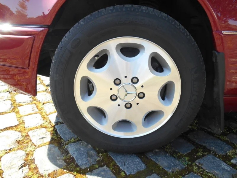 Used Mercedes-Benz E Class 1994 for sale - 76120243: Photo 32