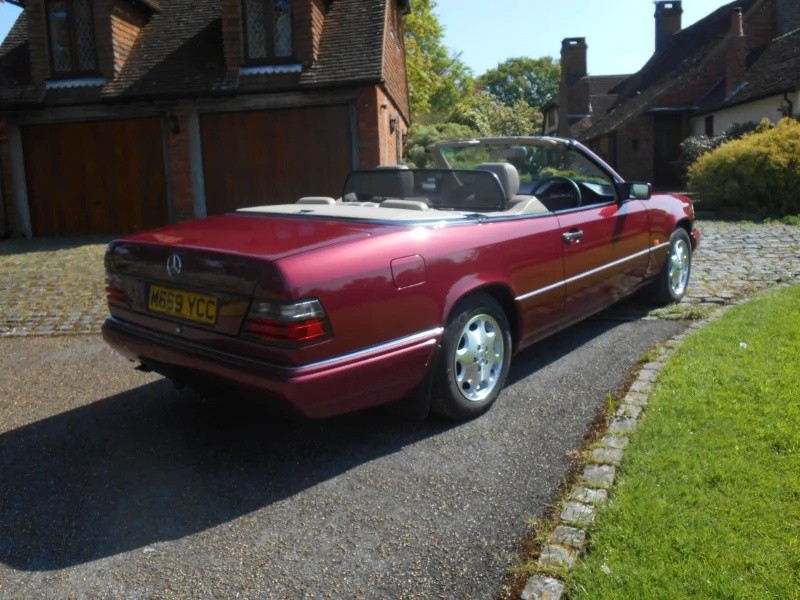 Used Mercedes-Benz E Class 1994 for sale - 76120243: Photo 5