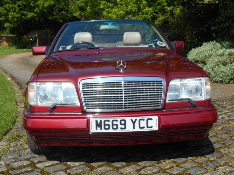 Used Mercedes-Benz E Class 1994 for sale - 76120243: Photo 8