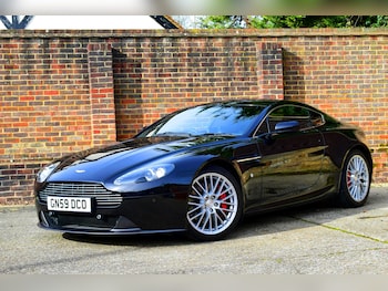 Used Aston Martin Vantage 2009 for sale - 77546120: Photo
