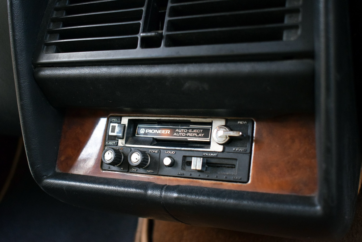 Used Rolls-Royce Silver Shadow 1979 for sale - 77382094: Photo 37