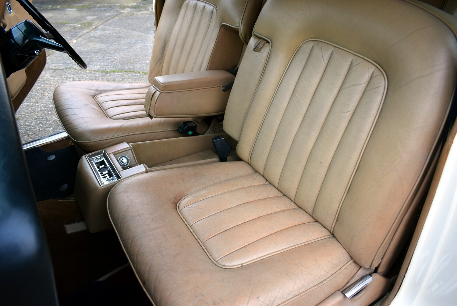 Used Rolls-Royce Silver Shadow 1979 for sale - 77382094: Photo 45