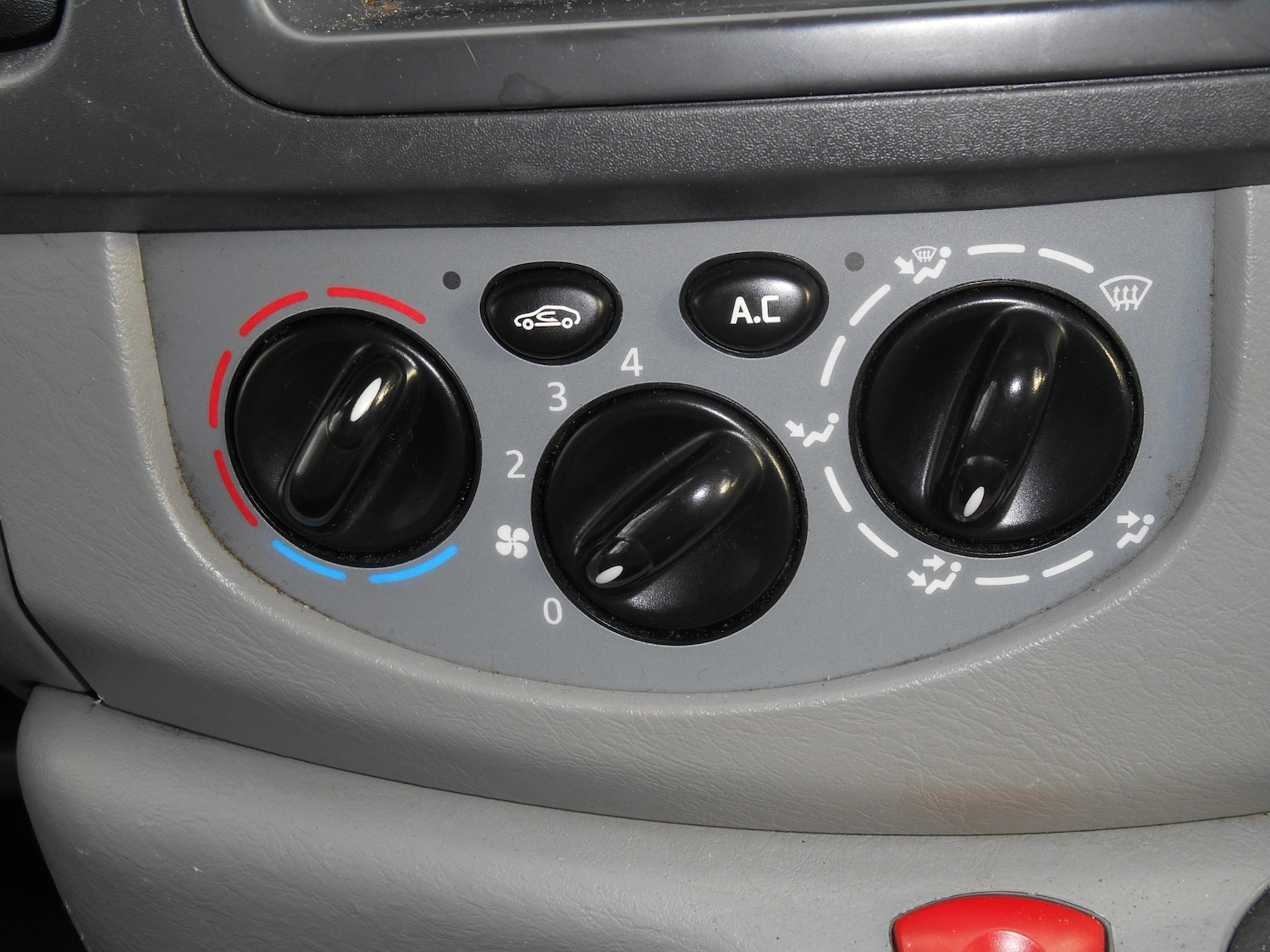 Used Renault Trafic 2013 for sale - 76273715: Photo 12