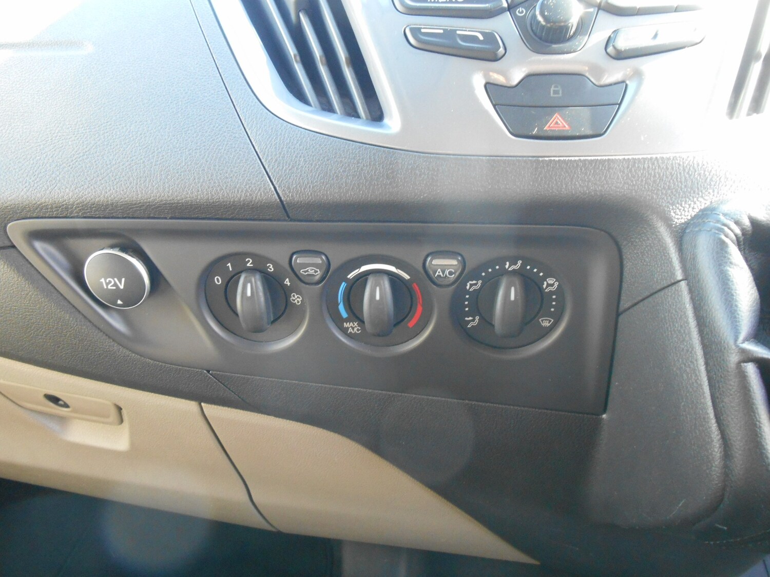 Used Ford Transit Custom 2017 for sale - 76391917: Photo 26