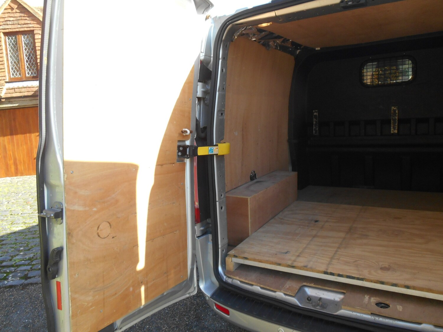 Used Ford Transit Custom 2017 for sale - 76391917: Photo 31