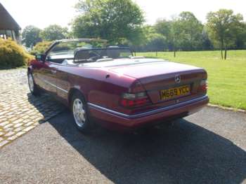 Used Mercedes-Benz E-Class 1994 for sale - 70889158: Photo