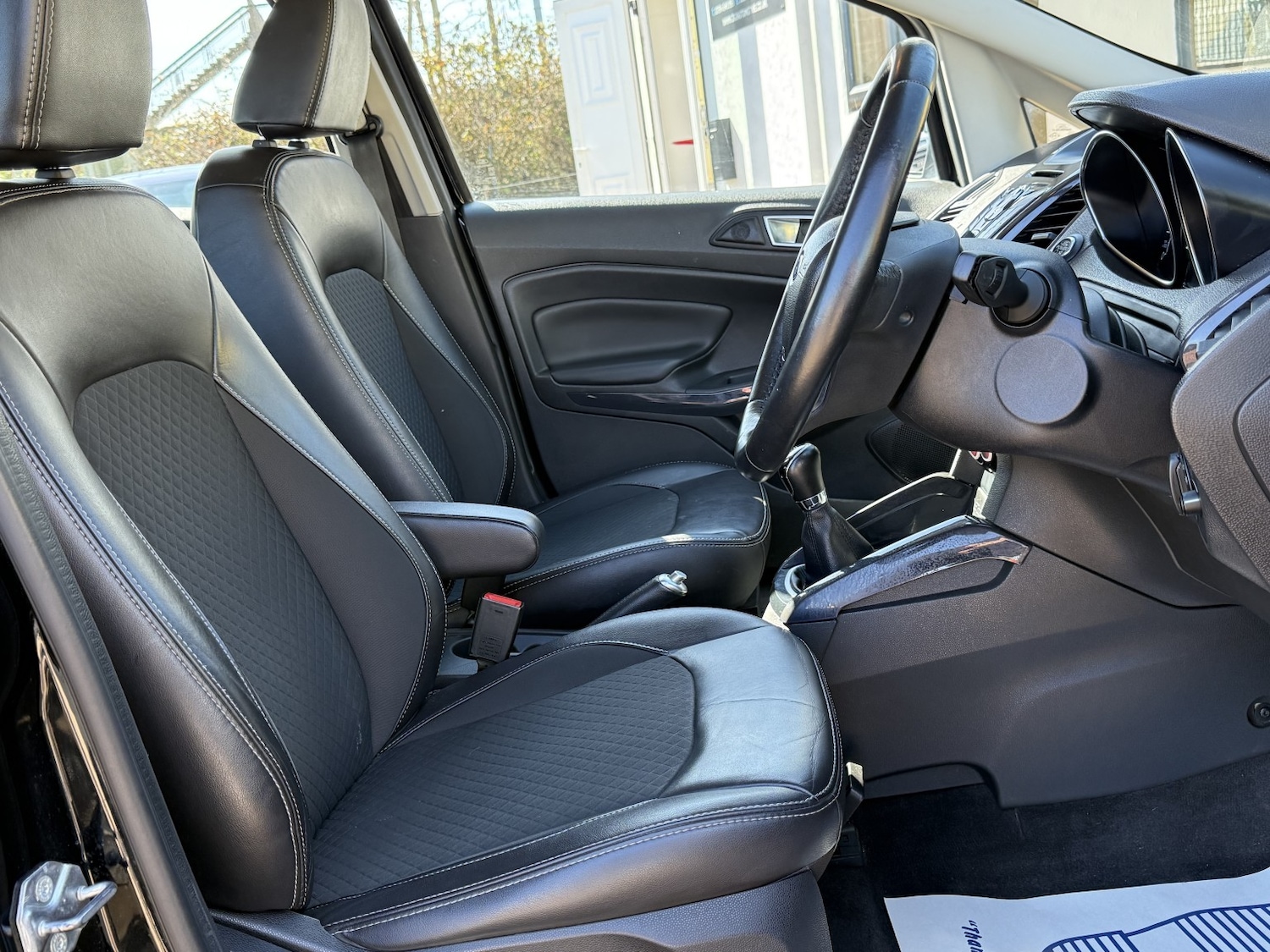 Used Ford Ecosport 2017 for sale - 78011288: Photo 27