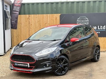 Used Ford Fiesta 2016 for sale - 79266870: Photo
