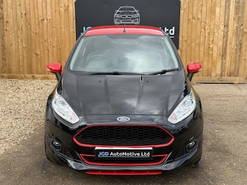 Used Ford Fiesta 2016 for sale - 79266870: Photo