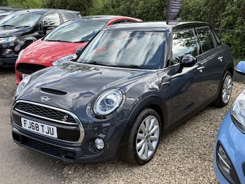 Used MINI Hatch 2018 for sale - 78531384: Photo