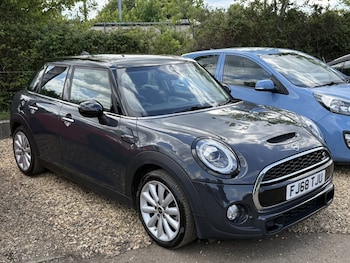 Used MINI Hatch 2018 for sale - 78531384: Photo