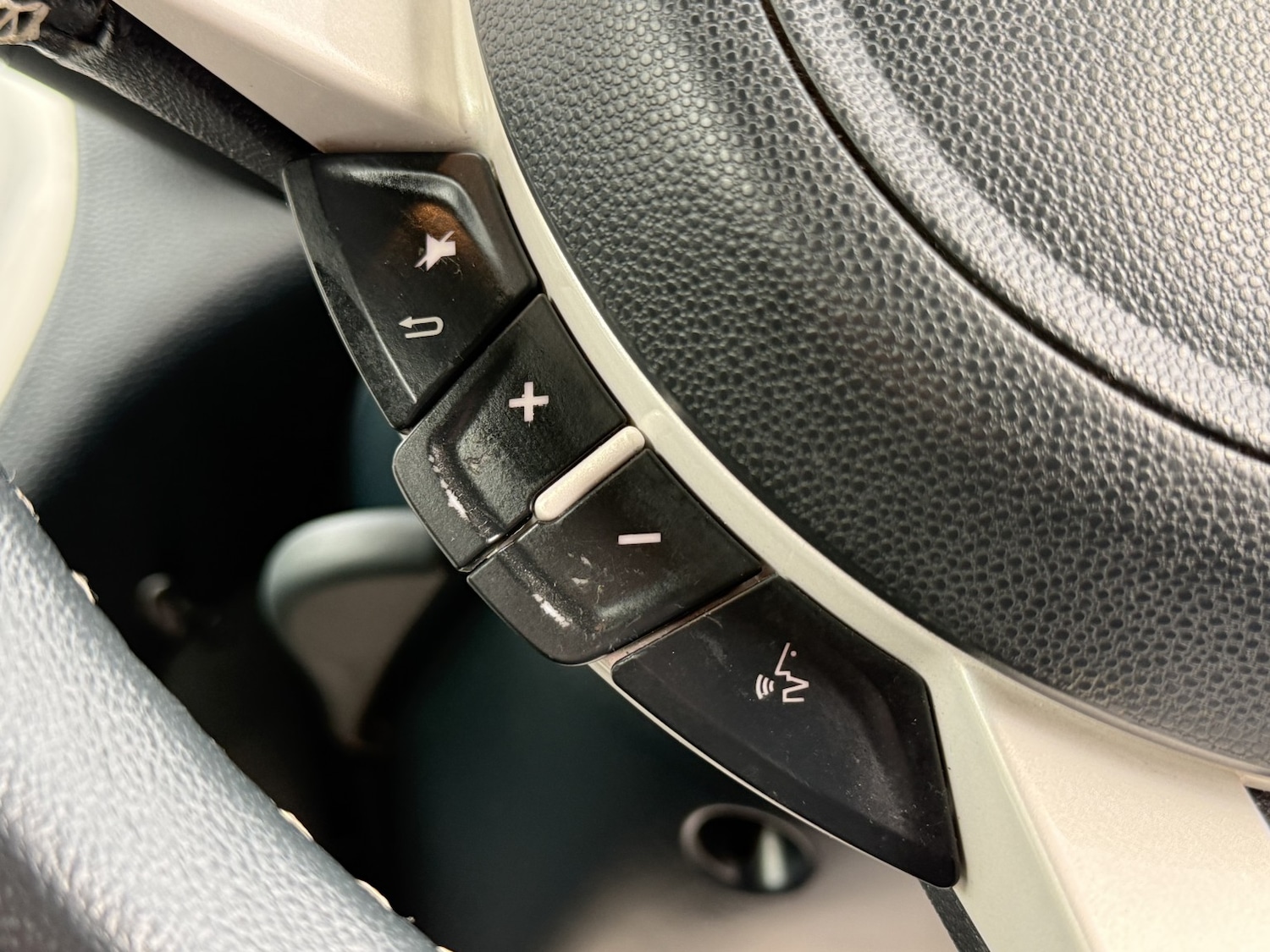 Used Ford Ka 2016 for sale - 77851410: Photo 26