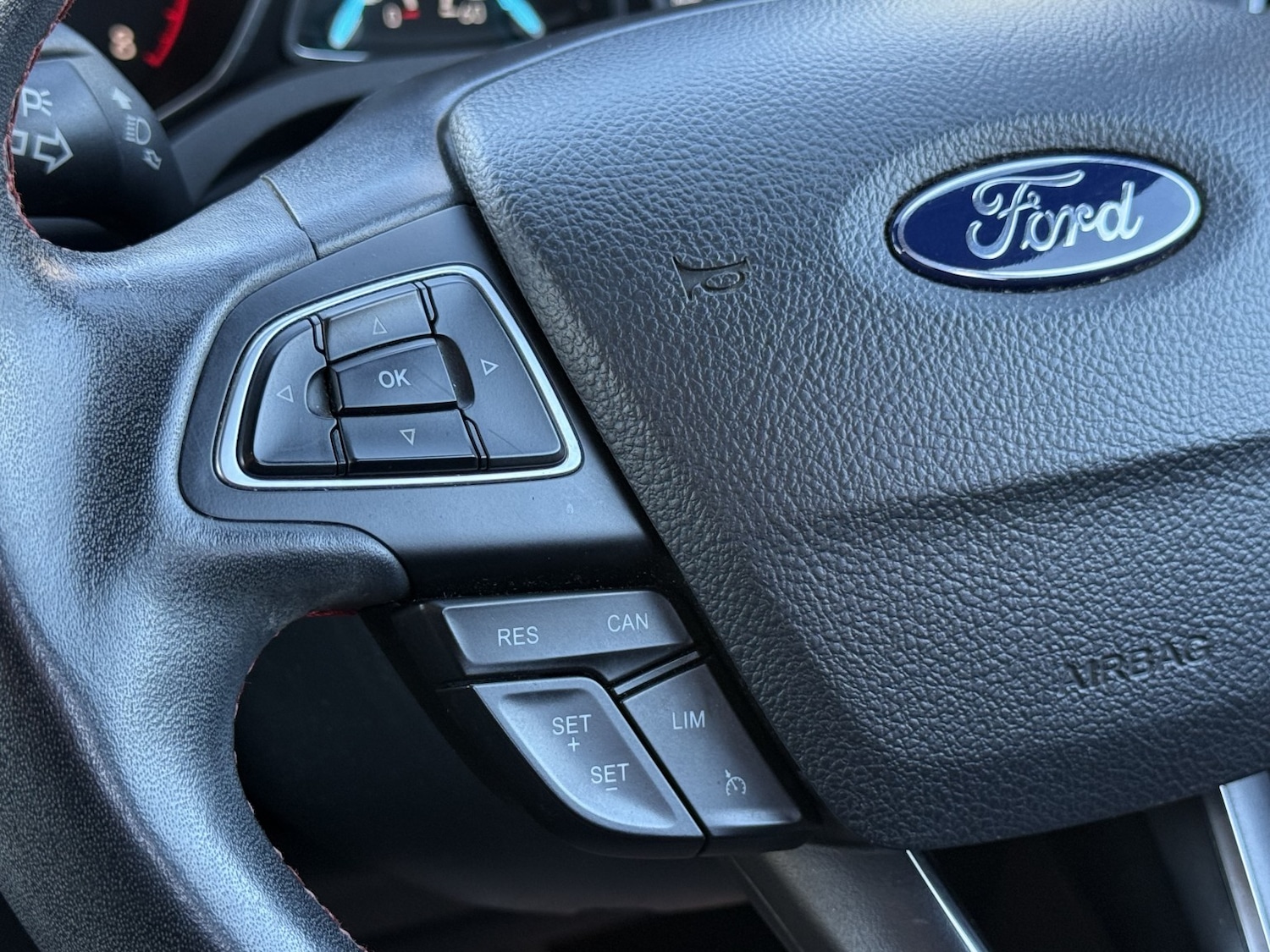 Used Ford Kuga 2018 for sale - 77851299: Photo 32