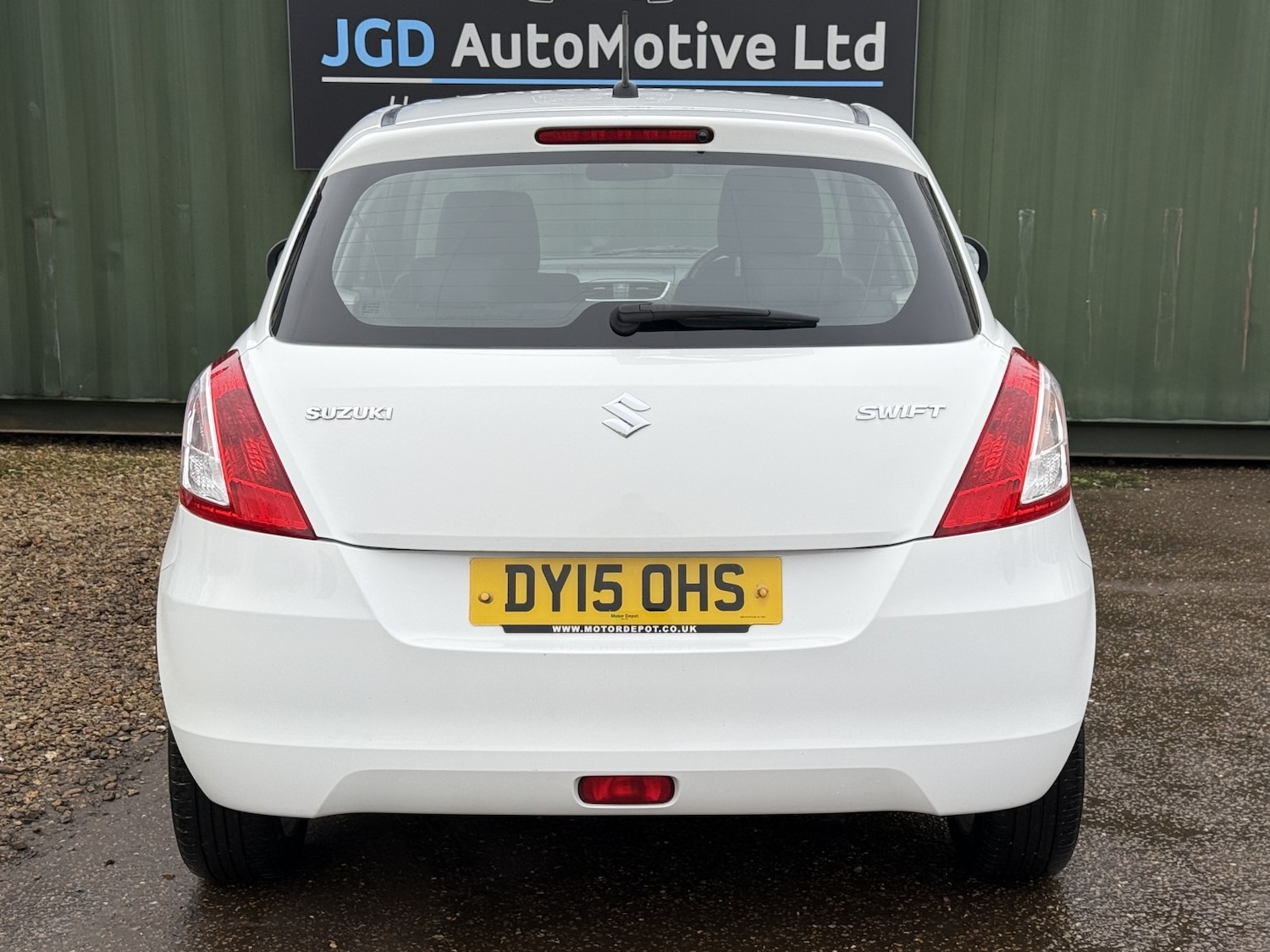 Used Suzuki Swift 2015 for sale - 77851386: Photo 9