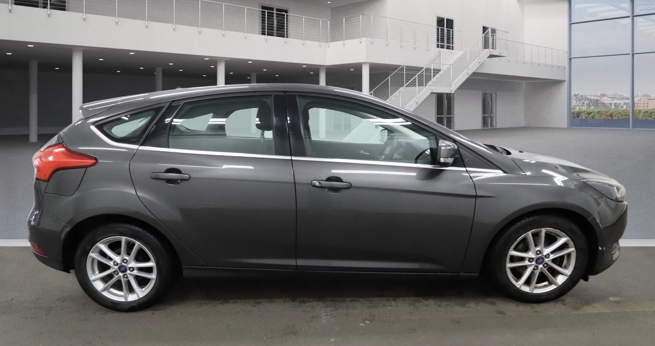 Used Ford Focus 2015 for sale - 78045546: Photo 5