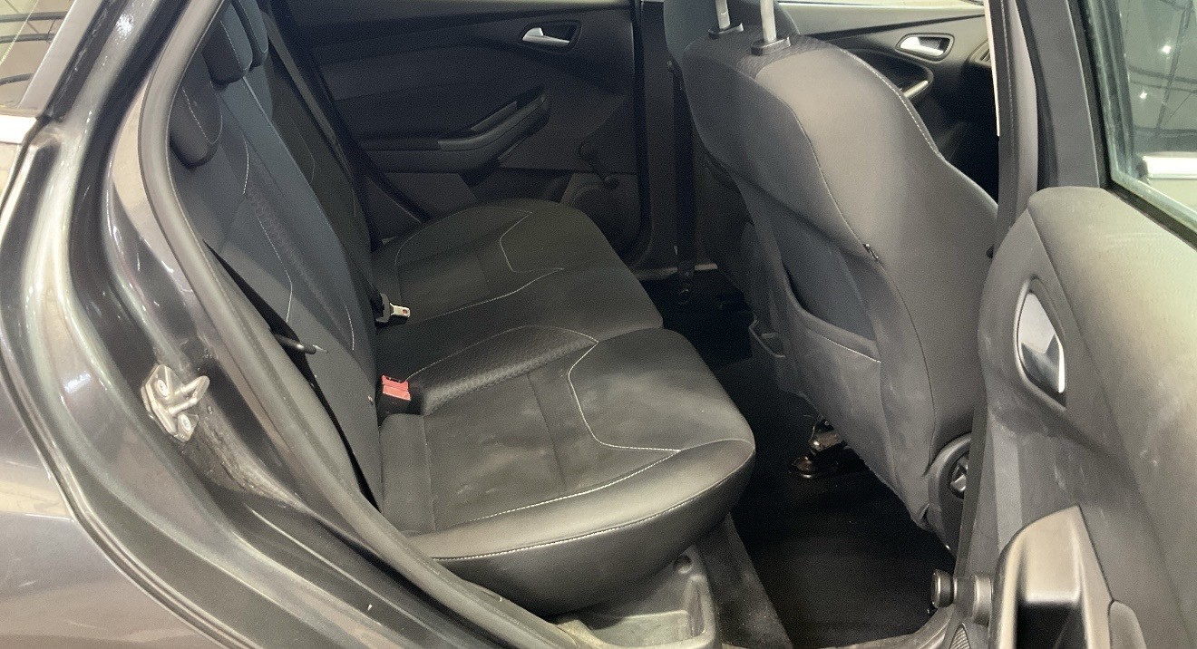 Used Ford Focus 2015 for sale - 78045546: Photo 8