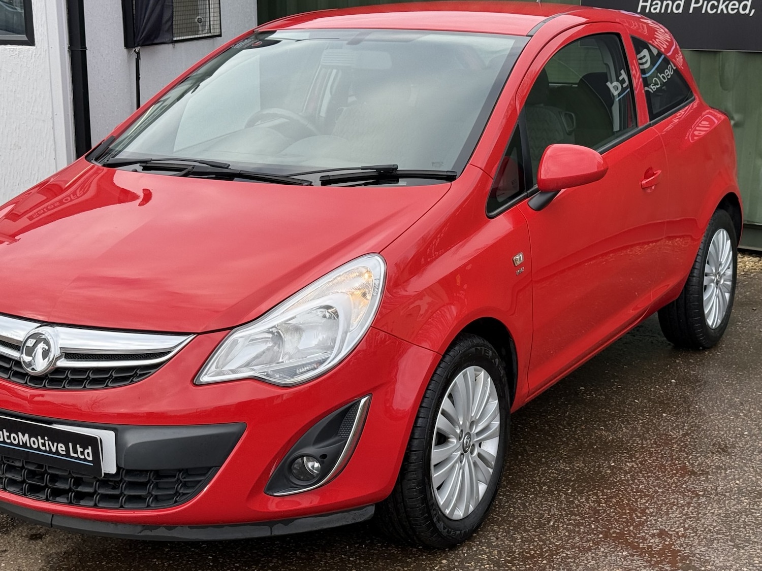 Used Vauxhall Corsa 2013 for sale - 77851336: Photo 4