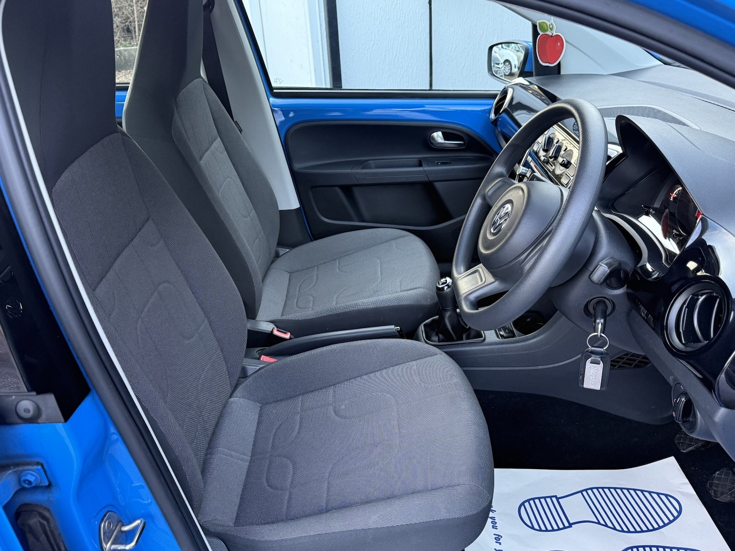 Used Volkswagen up! 2015 for sale - 77851303: Photo 26