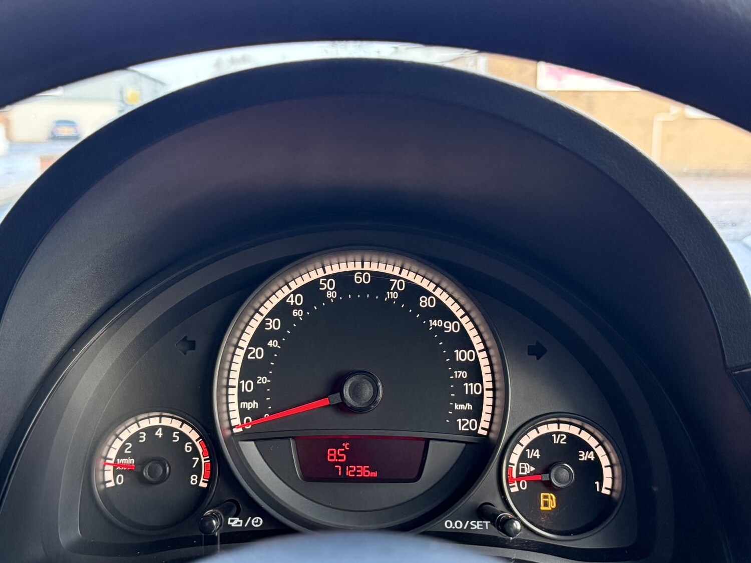 Used Volkswagen up! 2015 for sale - 77851303: Photo 30