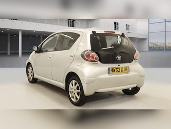 Used Toyota AYGO 2013 for sale - 77906559: Photo