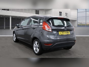 Used Ford Fiesta 2017 for sale - 77954001: Photo