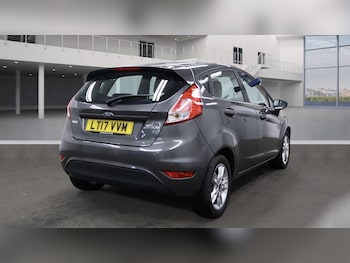 Used Ford Fiesta 2017 for sale - 77954001: Photo