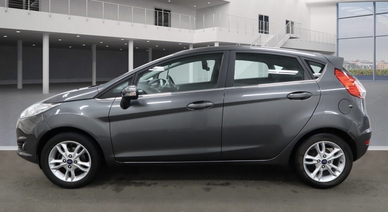 Used Ford Fiesta 2017 for sale - 77954001: Photo 5