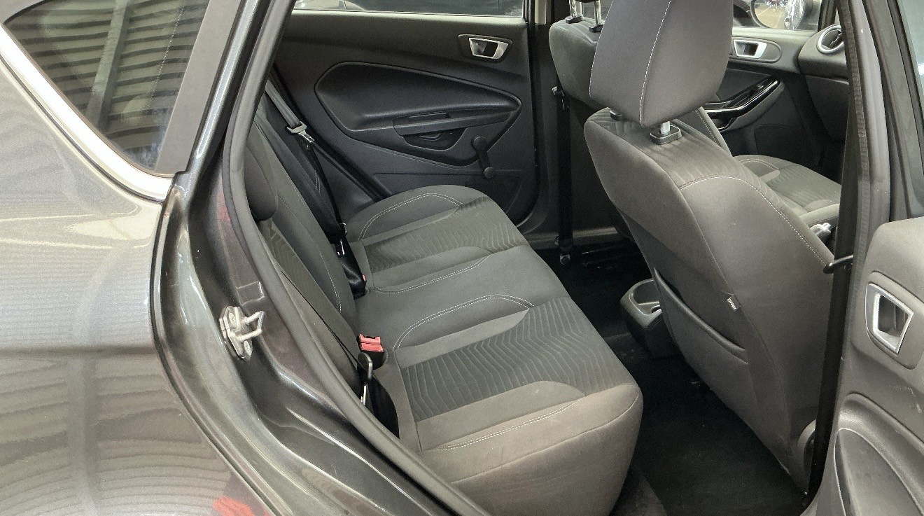 Used Ford Fiesta 2017 for sale - 77954001: Photo 7