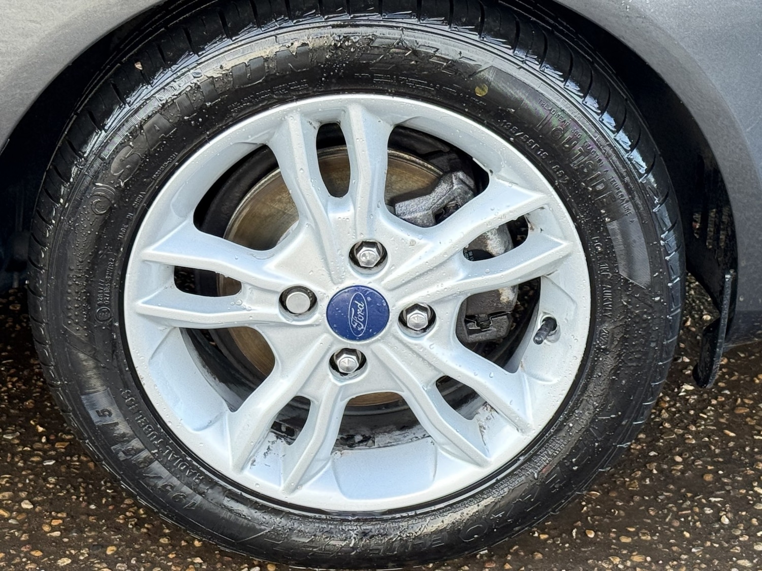 Used Ford Fiesta 2015 for sale - 77851402: Photo 12