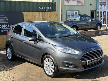 Used Ford Fiesta 2017 for sale - 78571525: Photo