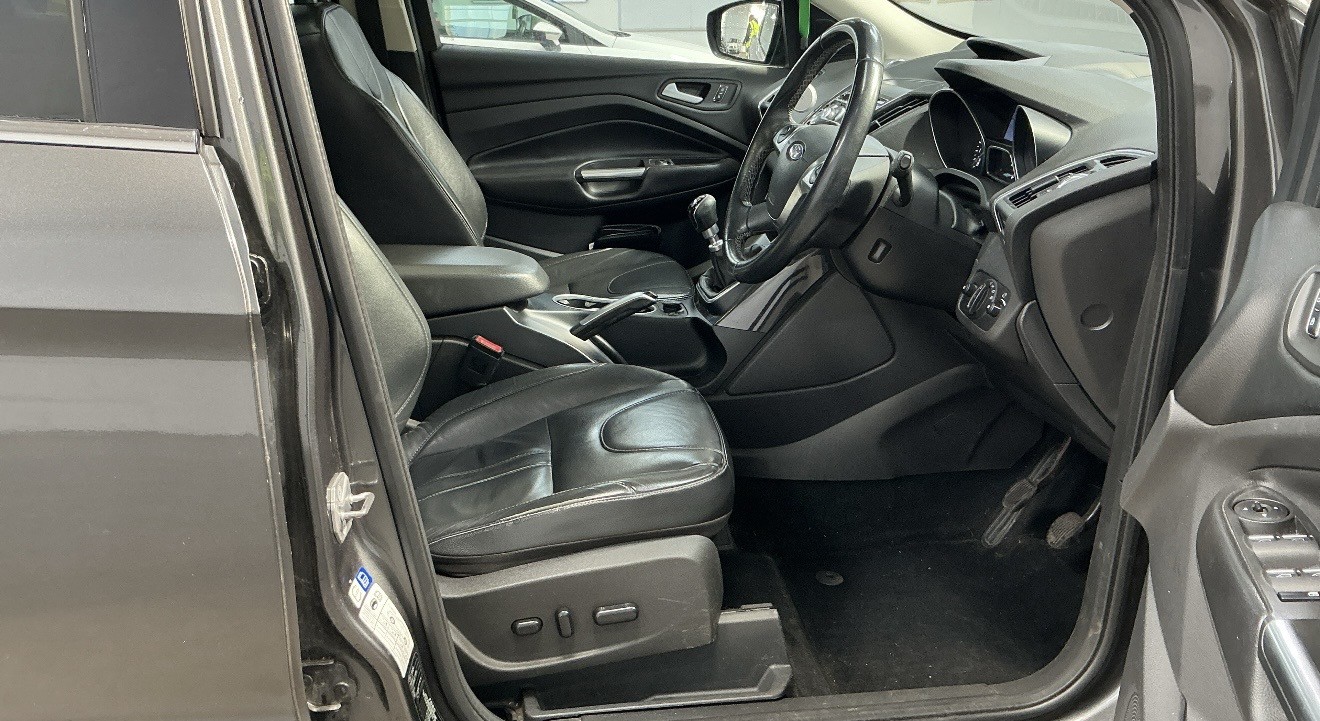 Used Ford Kuga 2015 for sale - 78084448: Photo 7