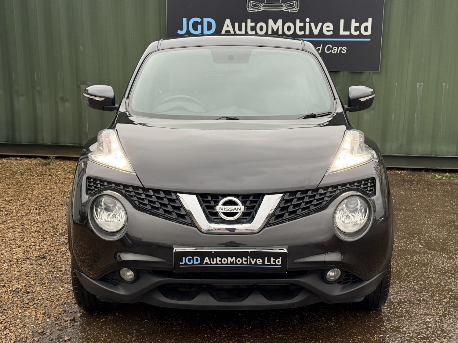 Used Nissan Juke 2015 for sale - 77851459: Photo 2