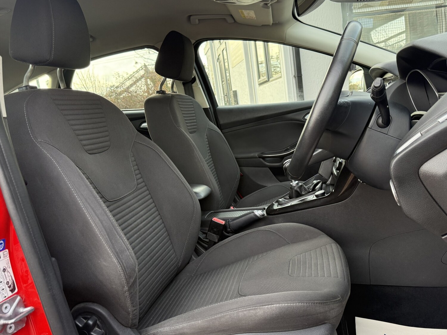 Used Ford Focus 2015 for sale - 77851358: Photo 27