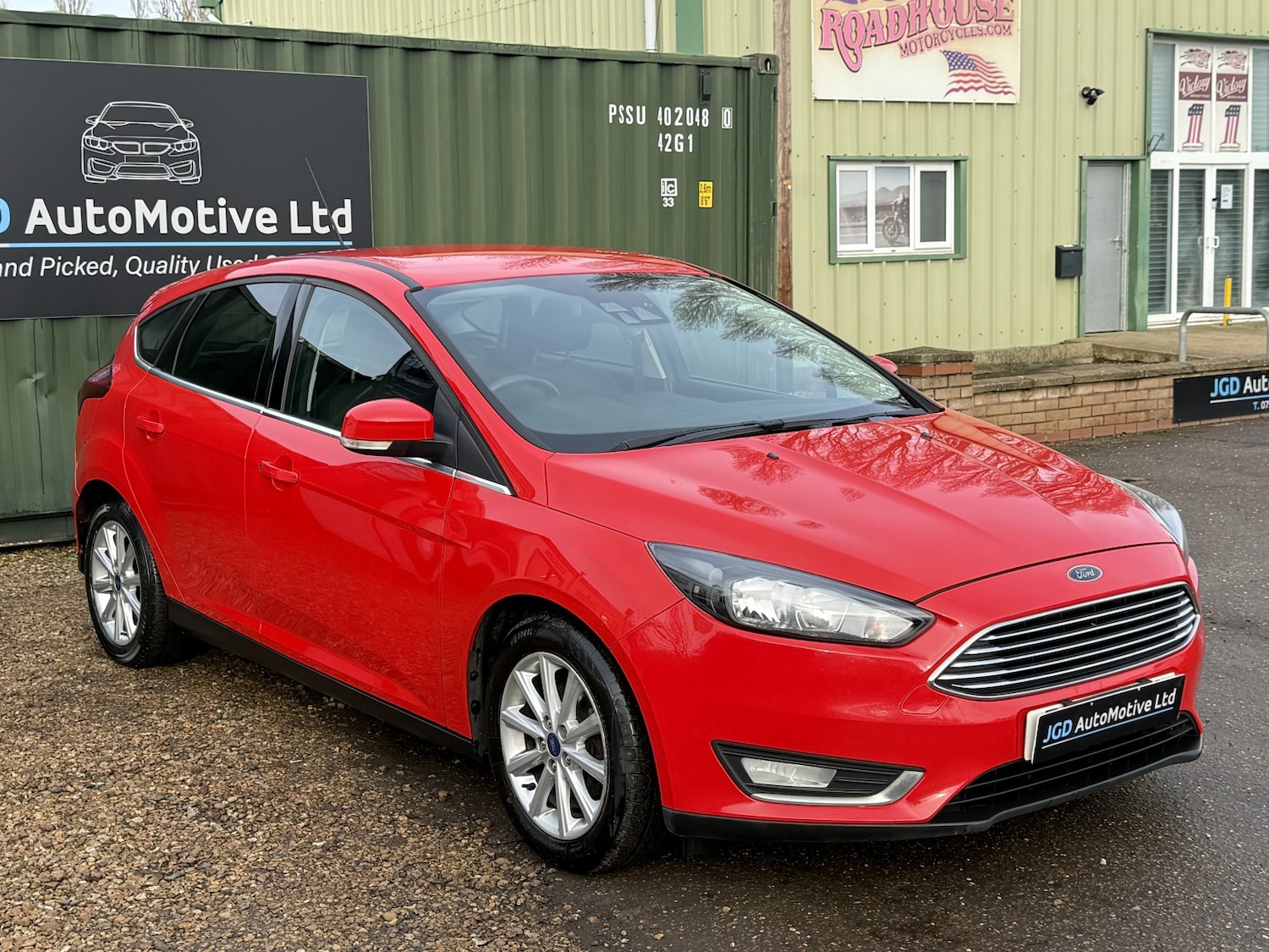 Used Ford Focus 2015 for sale - 77851358: Photo 3