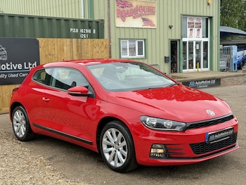 Used Volkswagen Scirocco 2017 for sale - 78659819: Photo