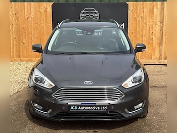 Used Ford Focus 2016 for sale - 79543789: Photo