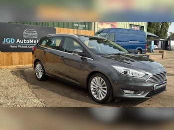 Used Ford Focus 2016 for sale - 79543789: Photo