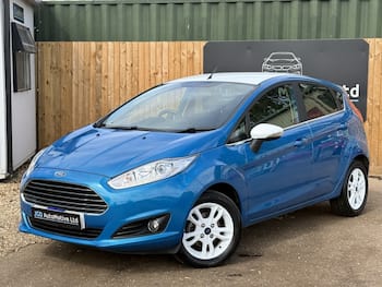 Used Ford Fiesta 2016 for sale - 79717391: Photo