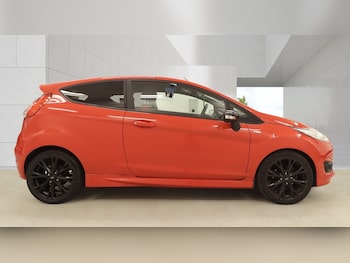 Used Ford Fiesta 2016 for sale - 78310040: Photo